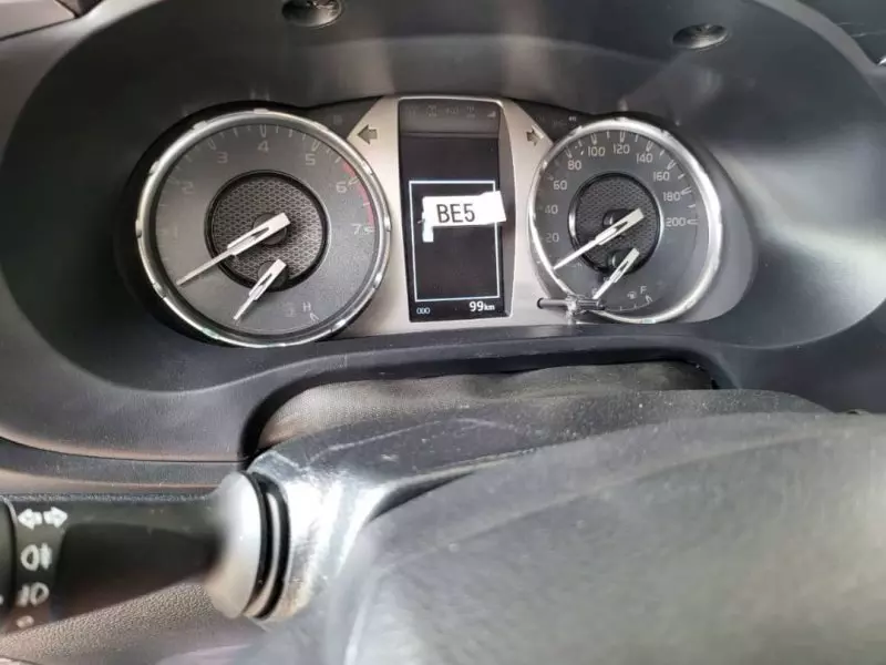 Toyota Hilux   - 2023