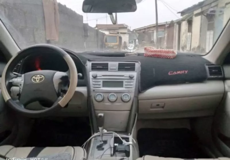 Toyota Camry   - 2008