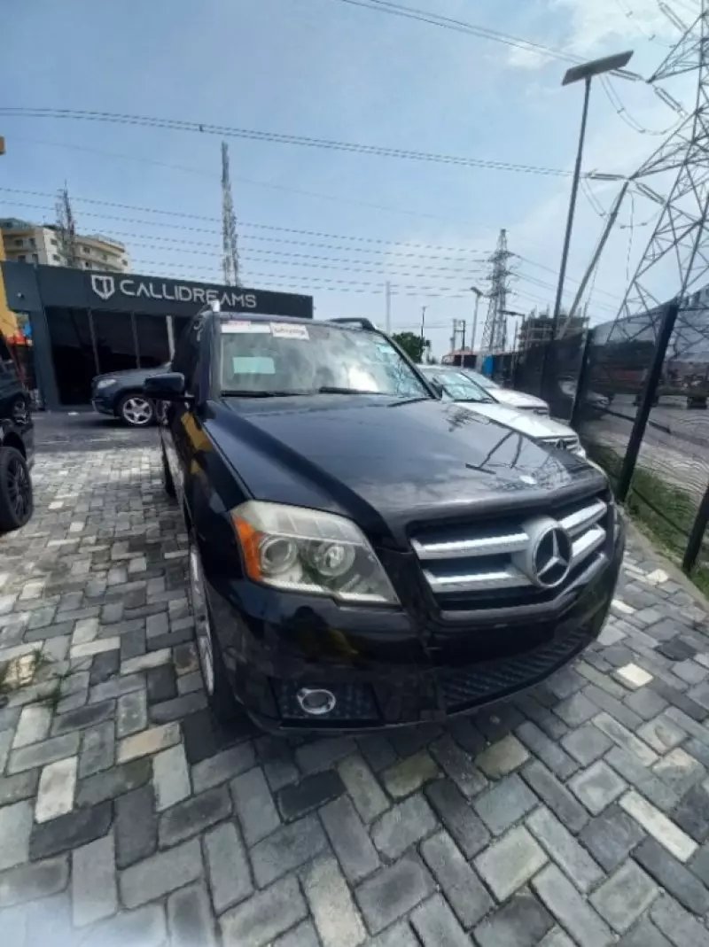 Mercedes-Benz GLK 350   - 2012