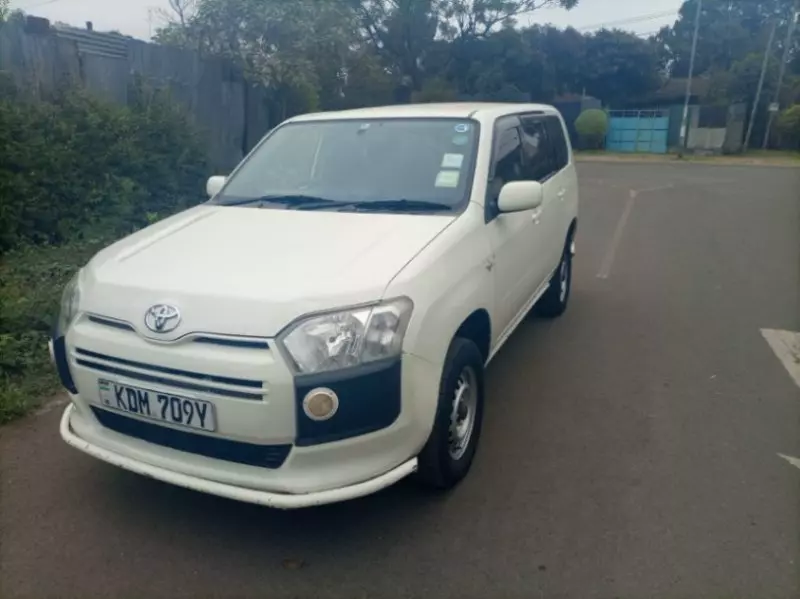 Toyota Probox    - 2016