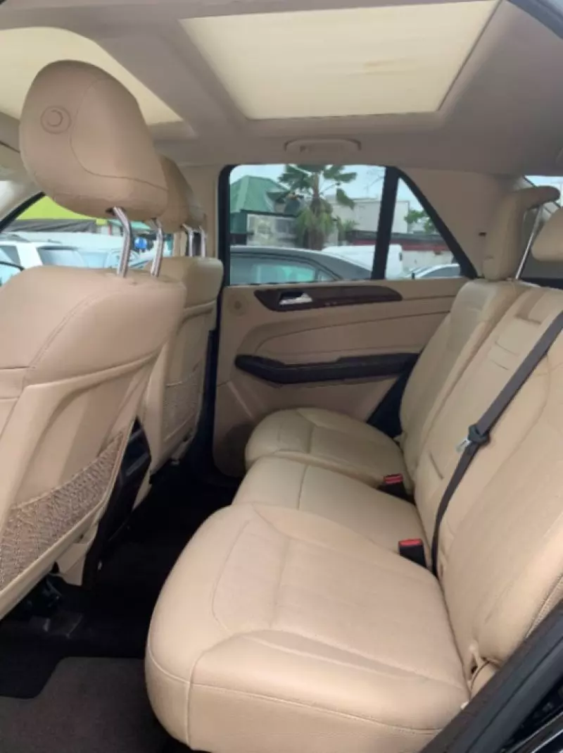 Mercedes-Benz GLE-Class   - 2016