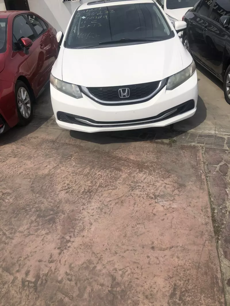 Honda Civic   - 2014