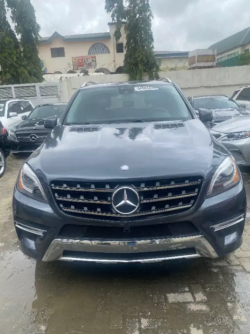 Mercedes-Benz ML 350   -