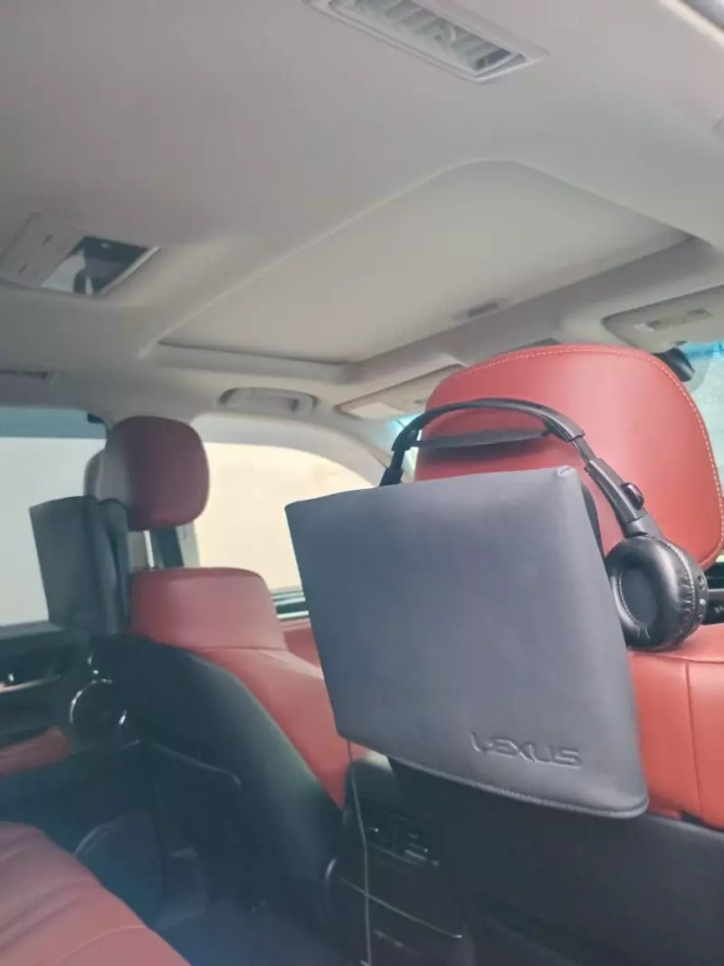 Lexus LX 570   - 2017