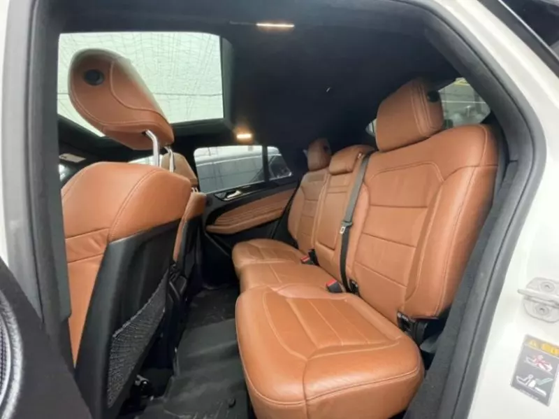 Mercedes-Benz GLE-Class   - 2017