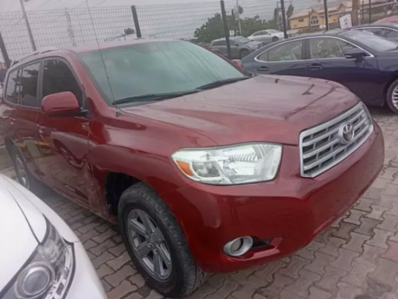 Toyota Highlander   - 2009