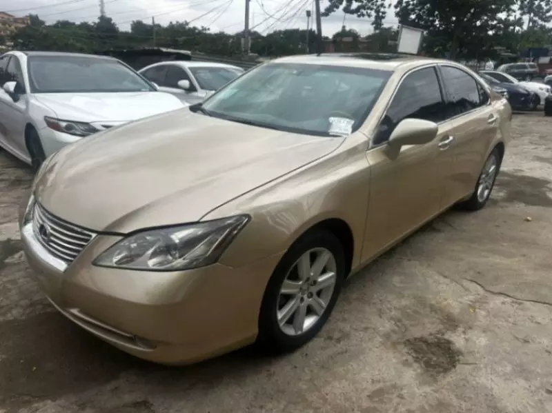 Lexus ES 350   - 2009