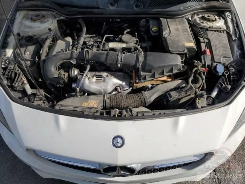 Mercedes-Benz CLA 250   - 2015
