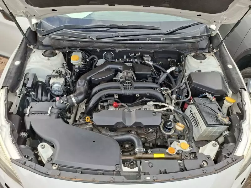 Subaru Outback   - 2015