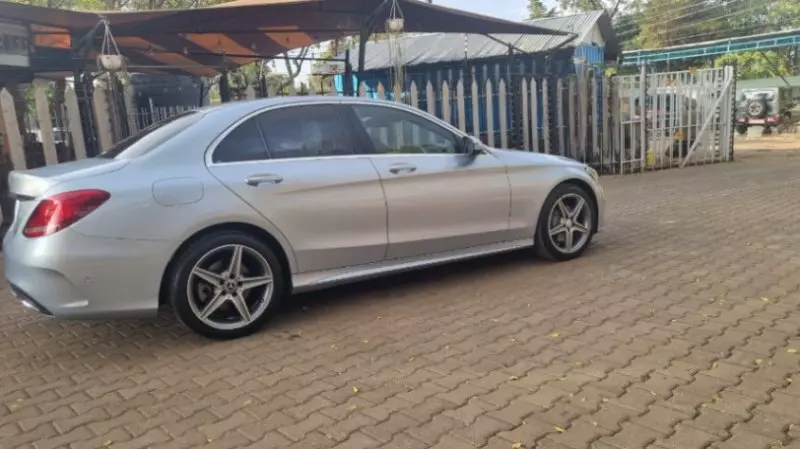 Mercedes-Benz C220   - 2017