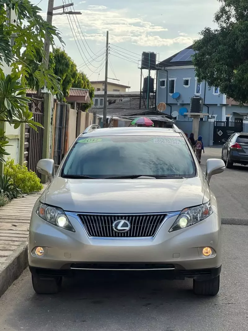 Lexus RX 350   - 2011