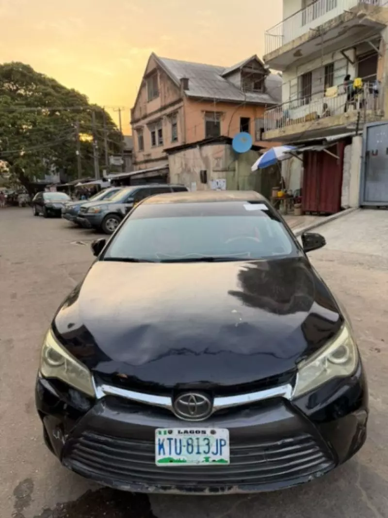 Toyota Camry   - 2015