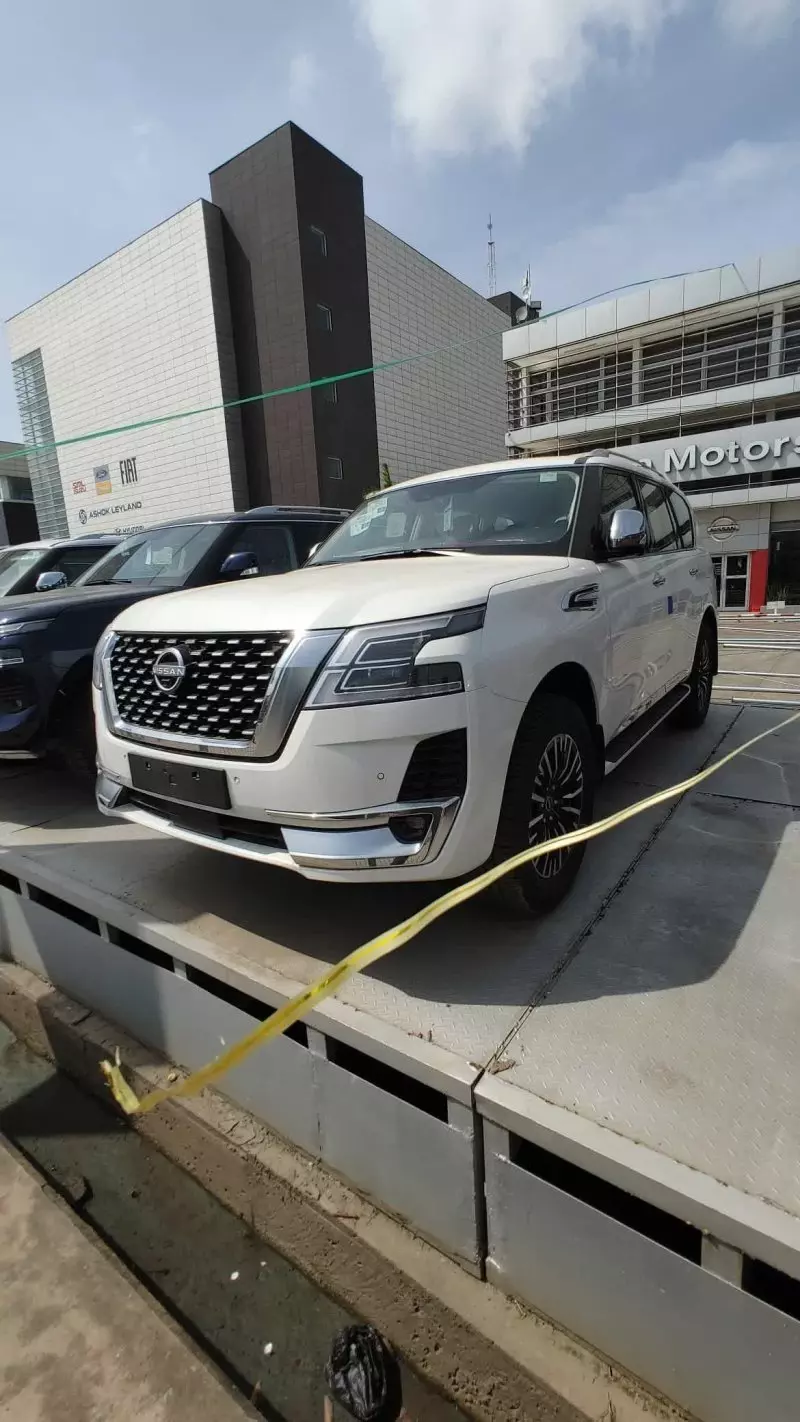 Nissan Patrol   - 2025