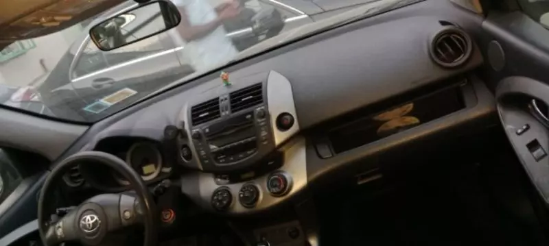 Toyota RAV4   - 2011