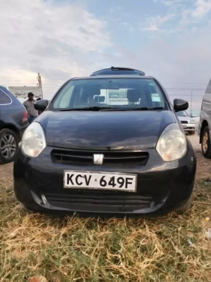 Toyota Passo   - 2011