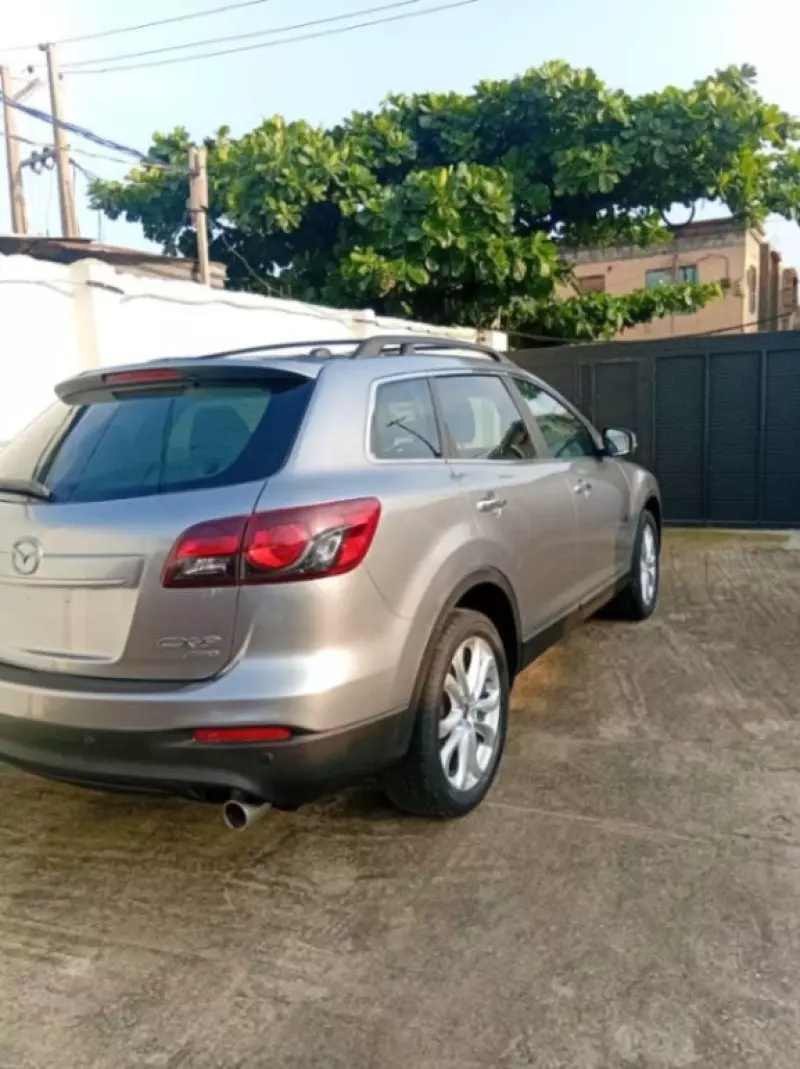 Mazda CX-9 - 2013