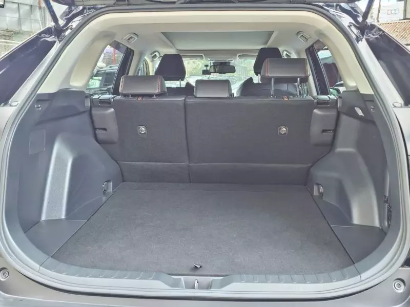 Toyota RAV 4   - 2019