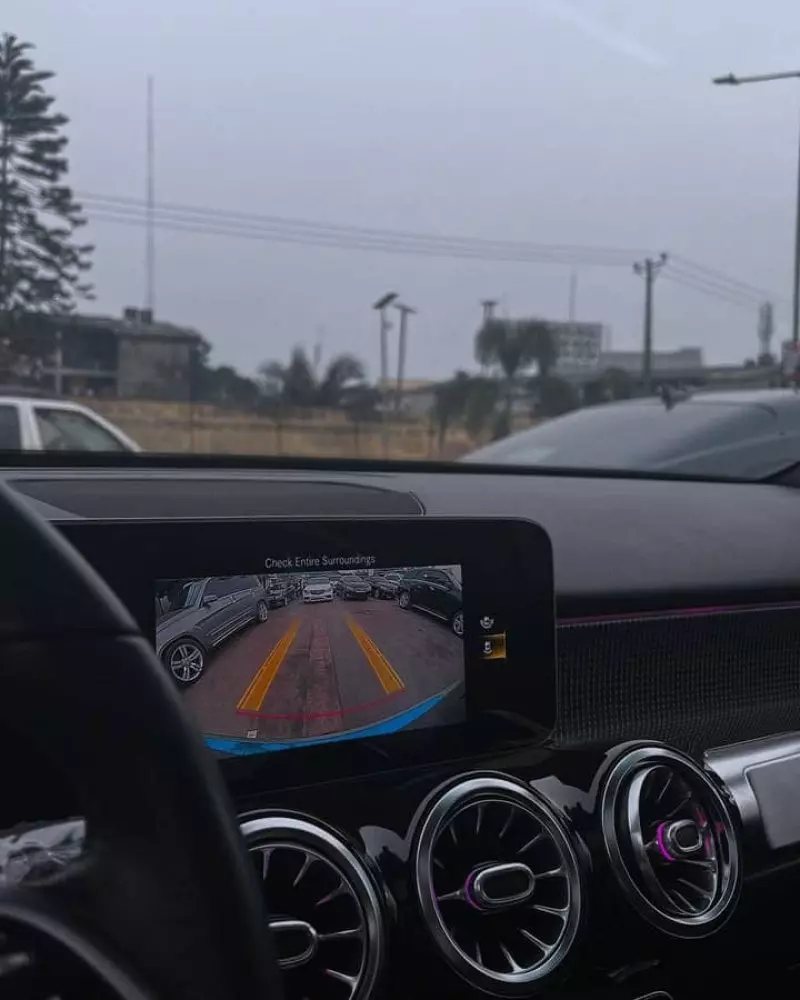 Mercedes-Benz GLB 250   - 2020