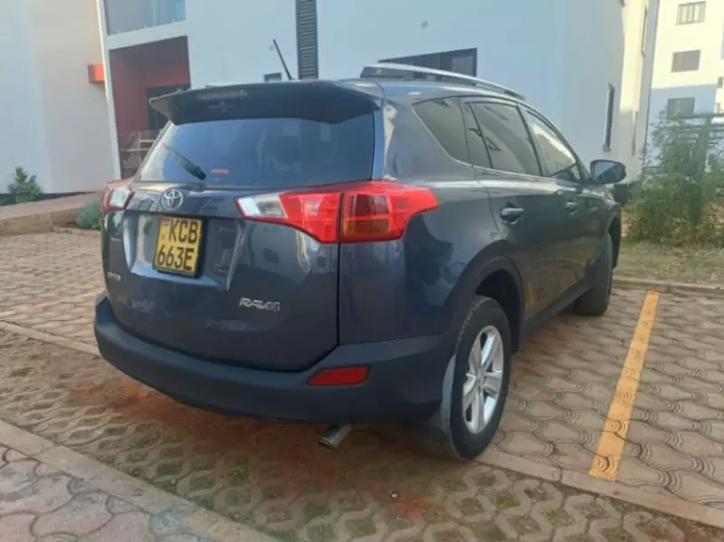 Toyota RAV 4   - 2014