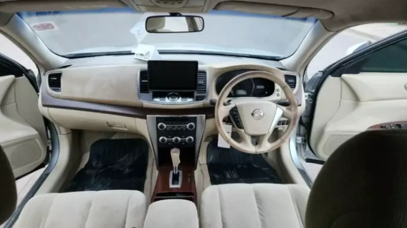Nissan Teana   - 2011