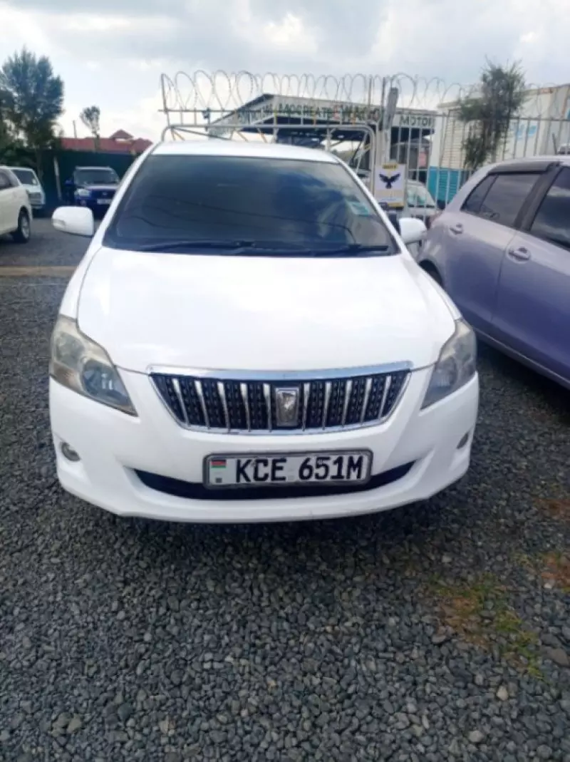 Toyota Premio    - 2008