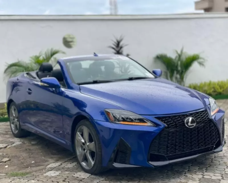Lexus IS 350   - 2020