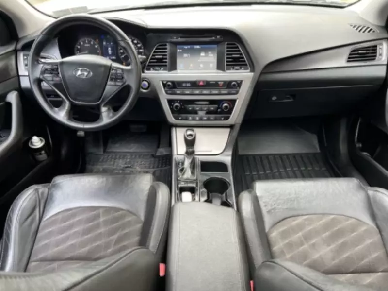 Hyundai Sonata   - 2017