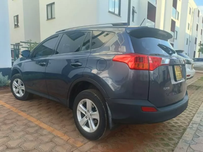 Toyota RAV 4   - 2014