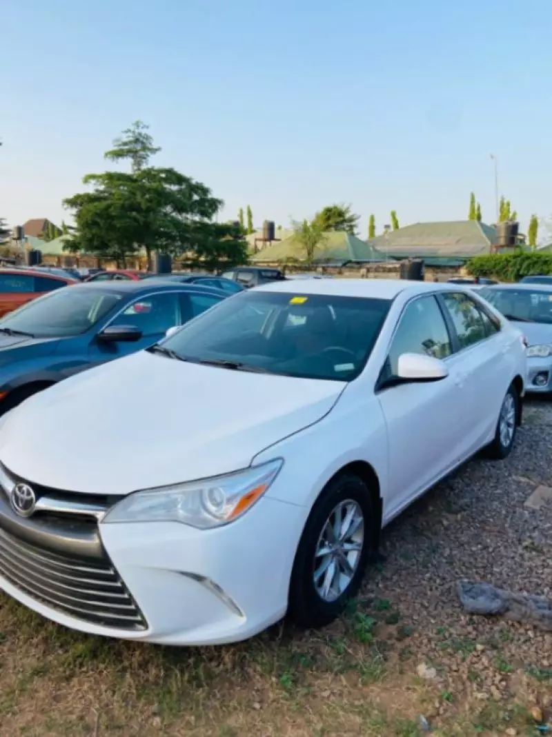 Toyota Camry   - 2017