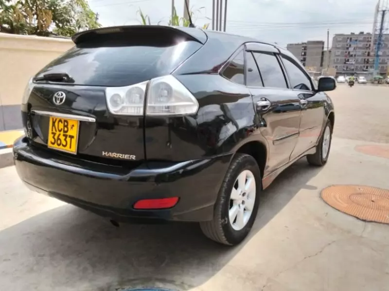 Toyota Harrier   - 2008