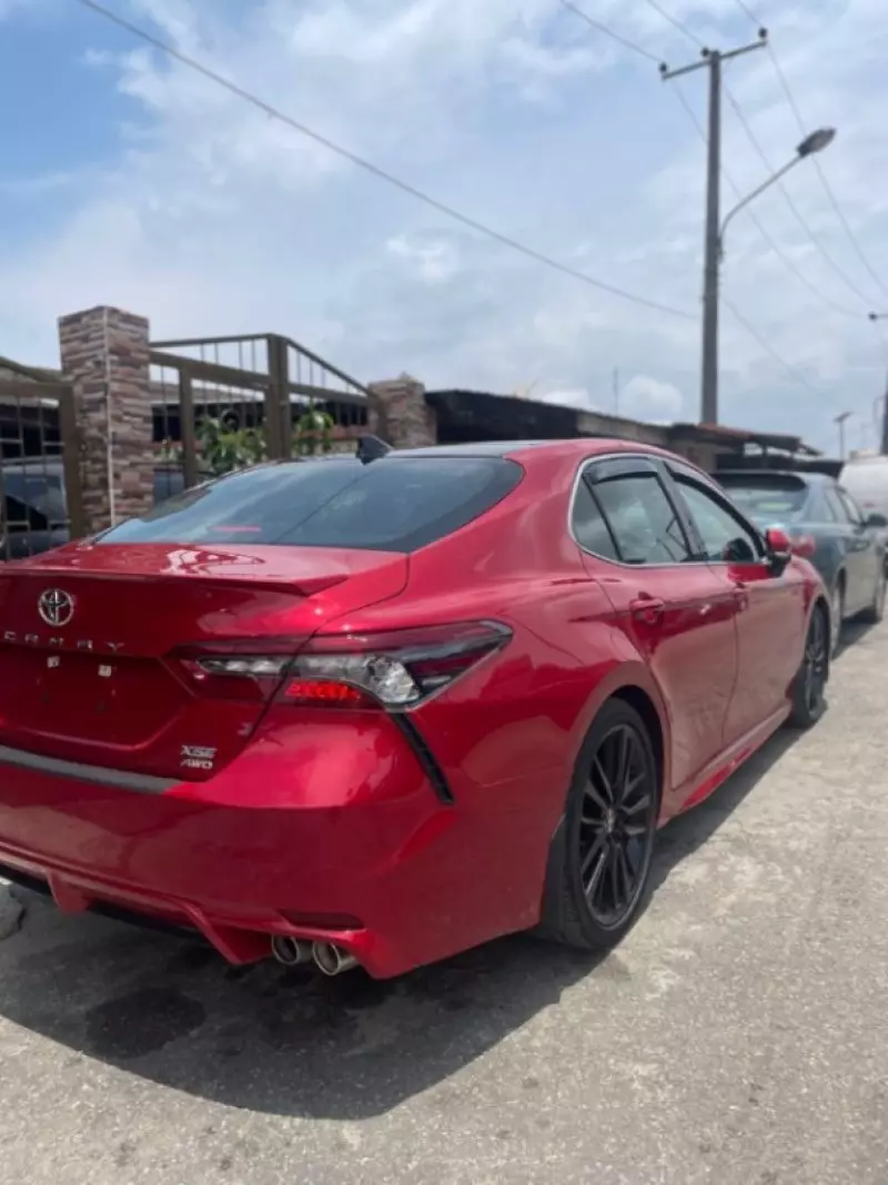 Toyota Camry   - 2022