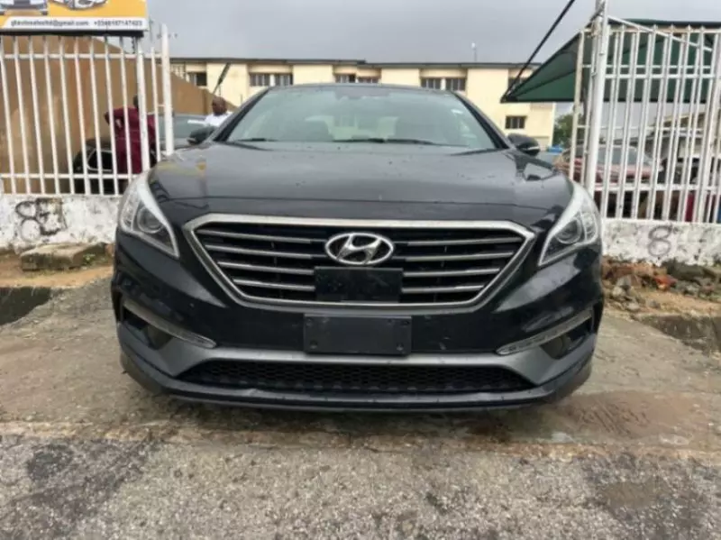 Hyundai Sonata   - 2015