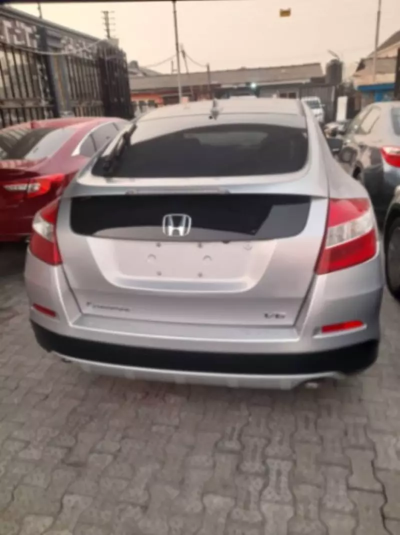 Honda Accord Crosstour   - 2013