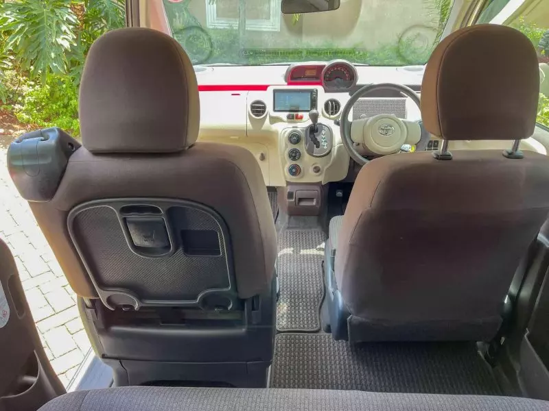 Toyota Porte   - 2016