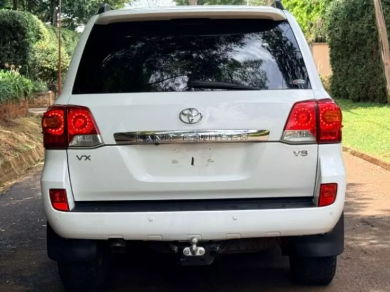 Toyota Land Cruiser VX