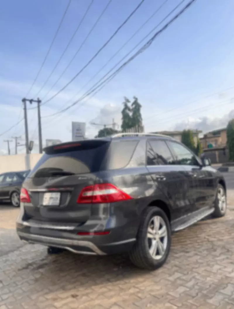 Mercedes-Benz ML 350   - 2013