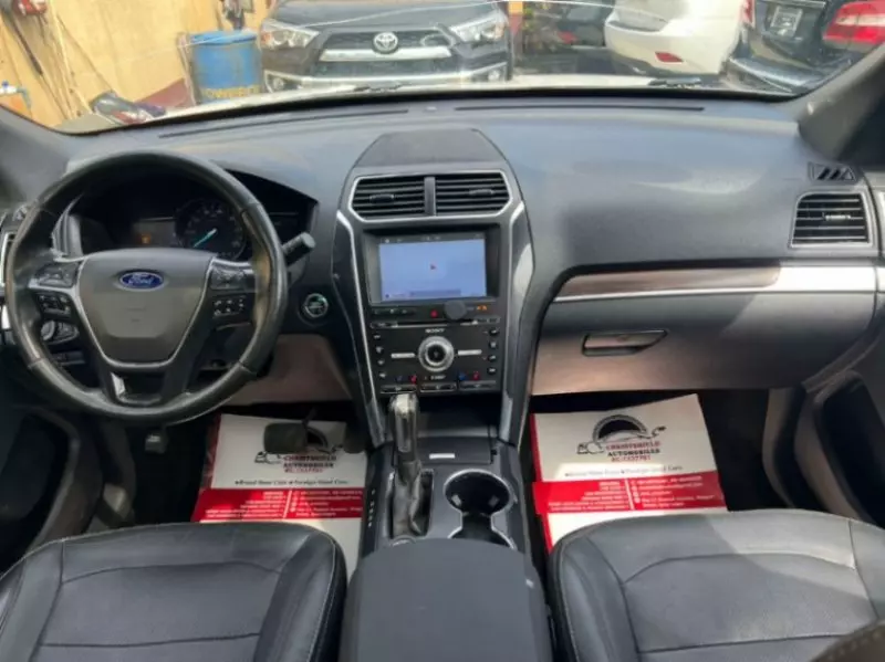 Ford Explorer LTD 3.5L   - 2017