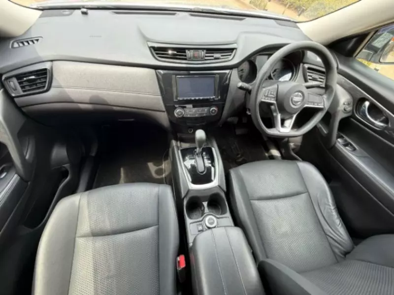 Nissan X-Trail   - 2018