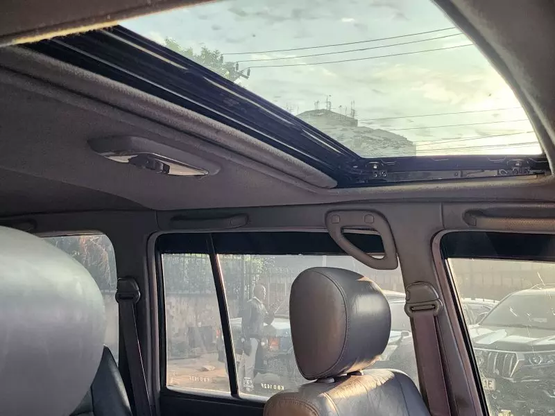 Toyota Landcruiser Vx V8    - 2001