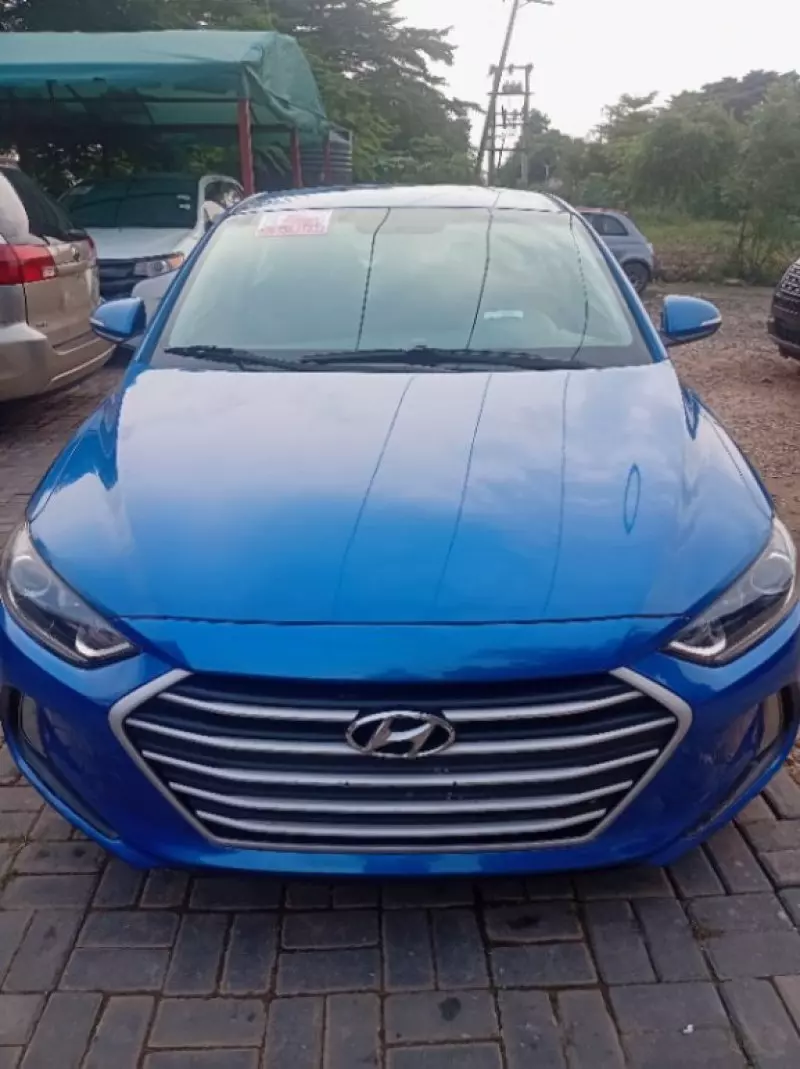 Hyundai Elantra   - 2017