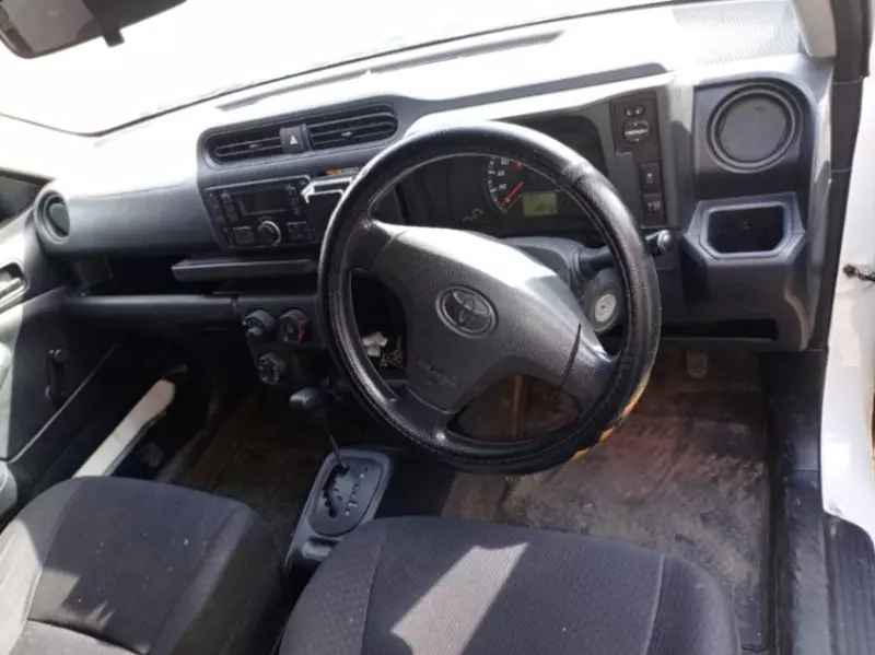Toyota Probox    - 2015