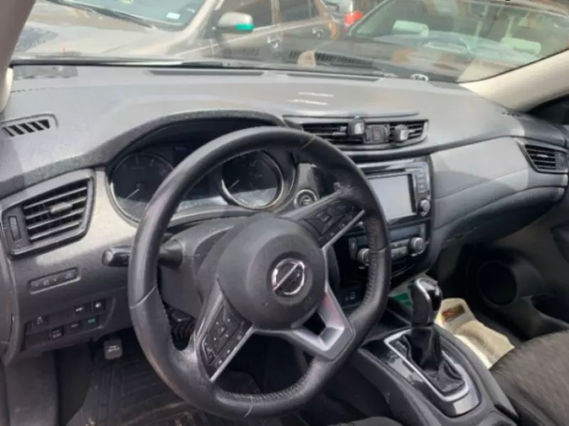 Nissan Rogue   - 2018