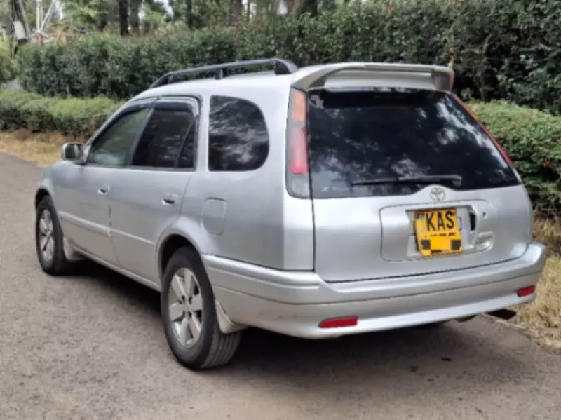 Toyota Sprinter   - 1999