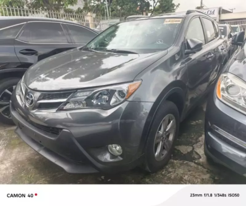 Toyota RAV 4   - 2016