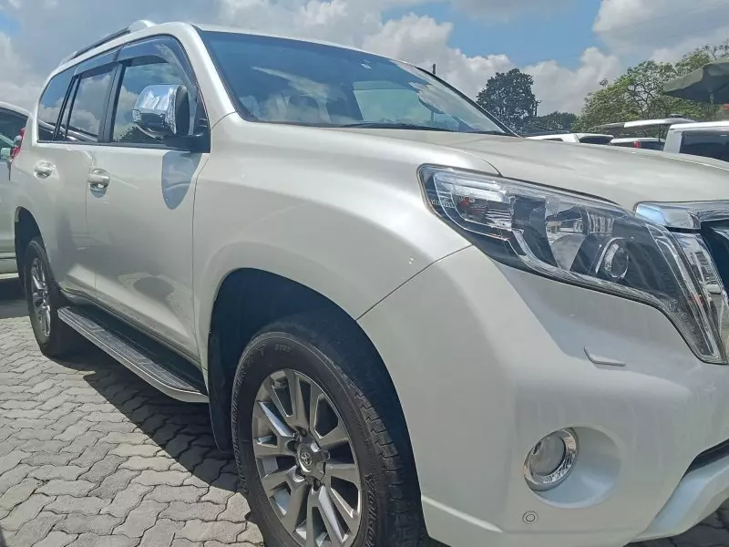 Toyota Landcruiser prado TX   - 2017