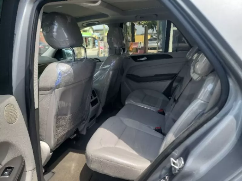 Mercedes-Benz ML-Class - 2012