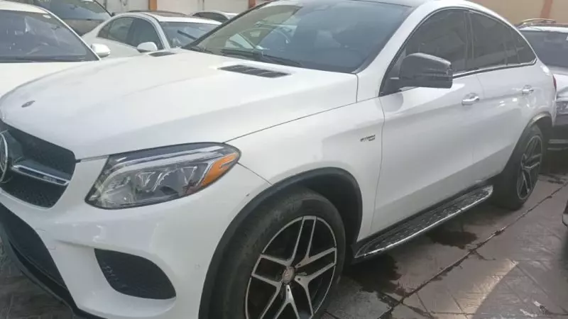 Mercedes-Benz GLE 43 AMG   - 2017