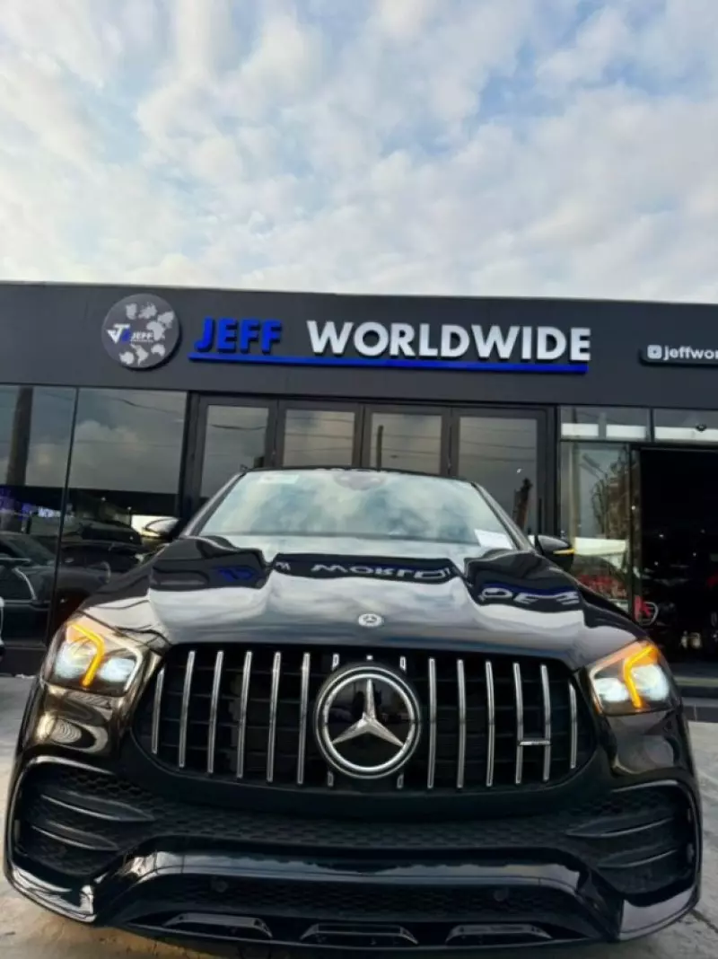 Mercedes-Benz GLE 53 AMG   - 2021