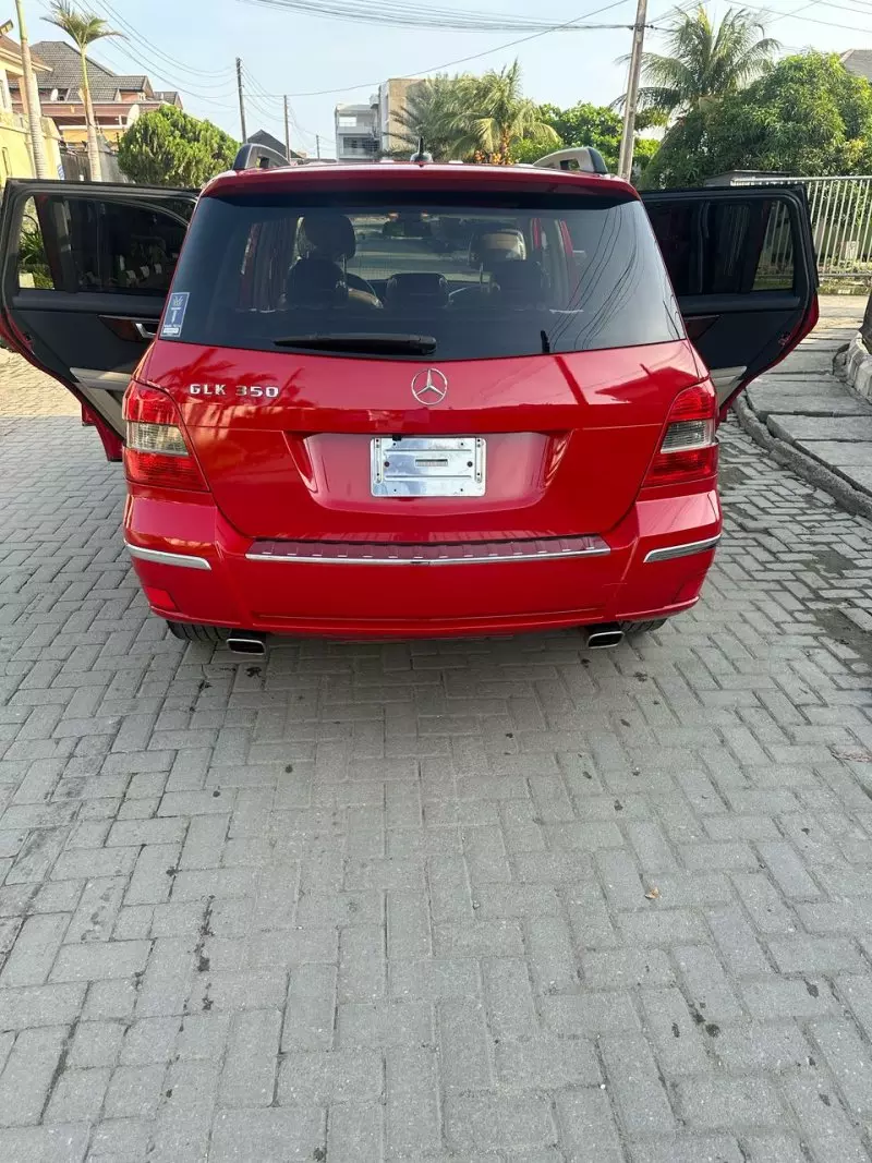 Mercedes-Benz GLK 350   - 2012
