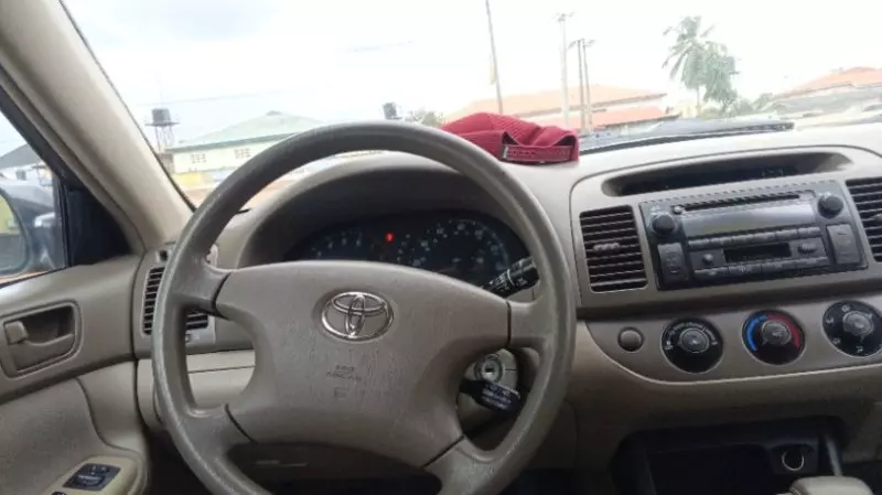 Toyota Camry   - 2003